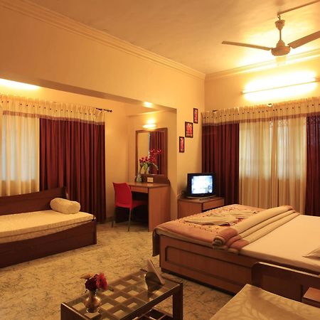 Hotel Sahyadri Alībāg Esterno foto